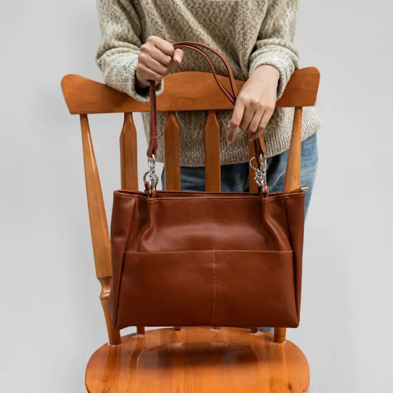 کیف دوشی زنانه مدل ویانا