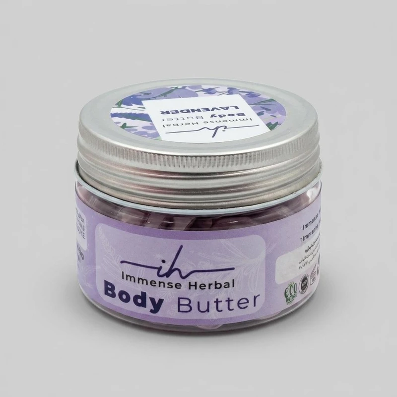 کره بدن طبیعی ایمنس هربال مدل VIP_LAVENDER حجم 155 میلی‌لیتر با عصاره لوندر، مرطوب‌کننده قوی، روشن‌کننده پوست، ضد خشکی و اگزما، حاوی کره کاکائو، شی باتر، روغن جوجوبا و موم زنبور عسل، مناسب انواع پوست
