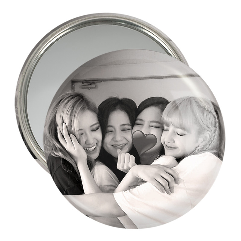 آینه جیبی خندالو مدل گروه بلک پینک Black Pink کد 14583 آینه جیبی خندالو مدل گروه بلک پینک Black Pink کد 14583