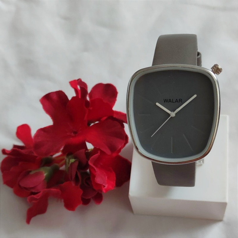 ساعت مچی عقربه ای والار مدل W1