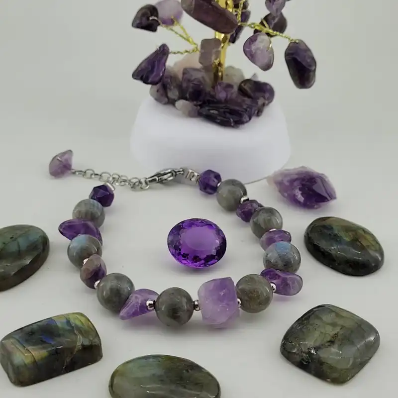 دستبند زنانه مدل آمیتیست و لابرادوریت کد 040