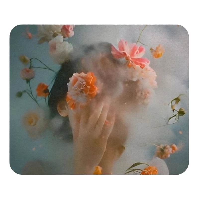 ماوس پد مدل دختر سایز 19x24 سانتی متر