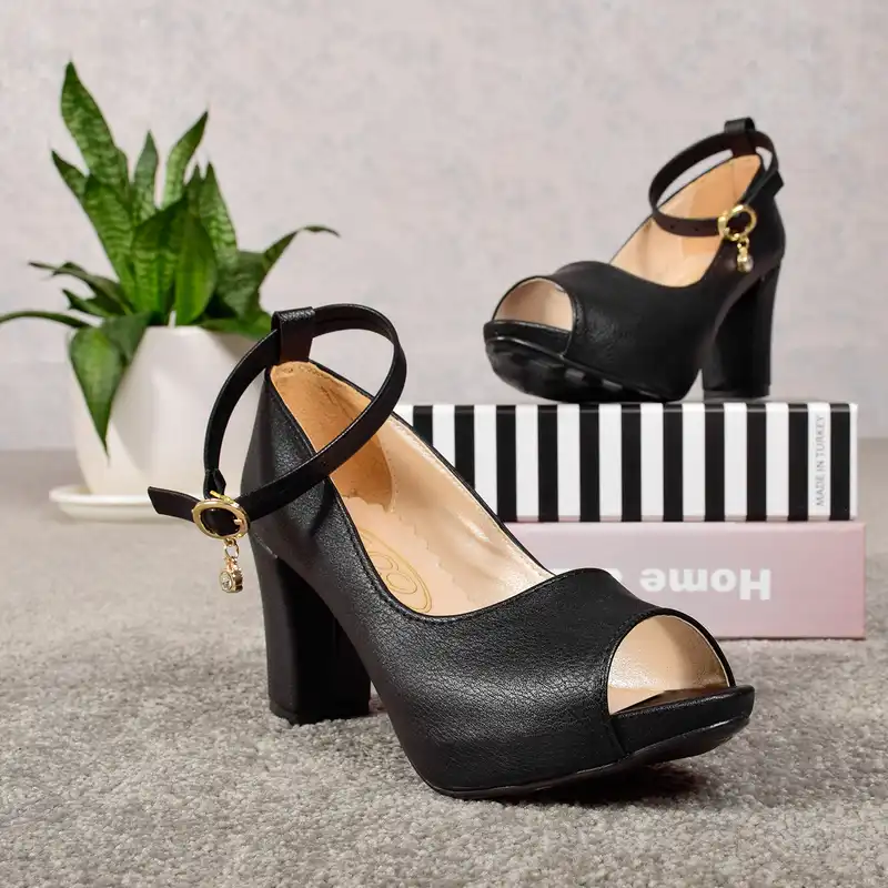 صندل زنانه مورتی مدل BK.2740