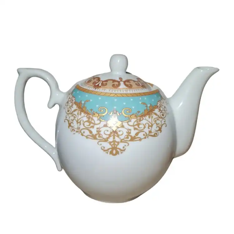 قوری منوچهر چینی کد 905-906-907