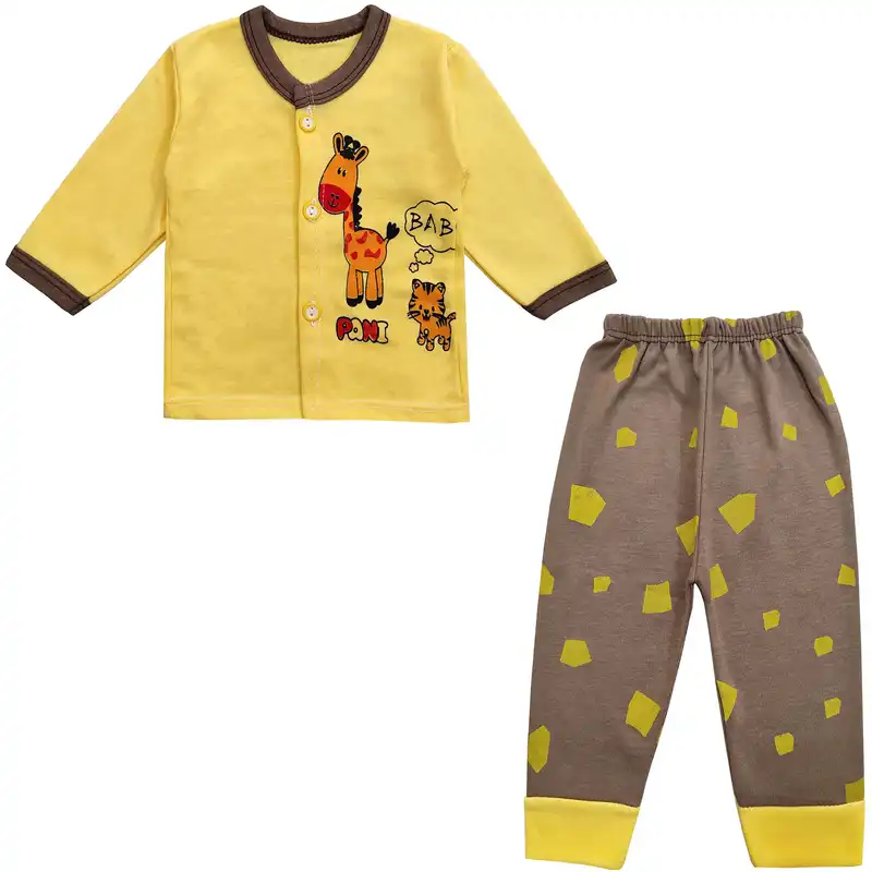 ست شومیز و شلوار نوزادی مدل زرافه و پیشی کد 3703 رنگ زرد