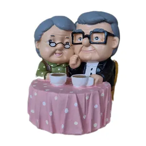 مجسمه مدل آپ