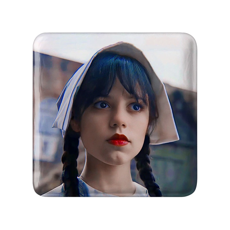 مگنت خندالو طرح ونزدی Wednesday  مدل مربعی کد 22053