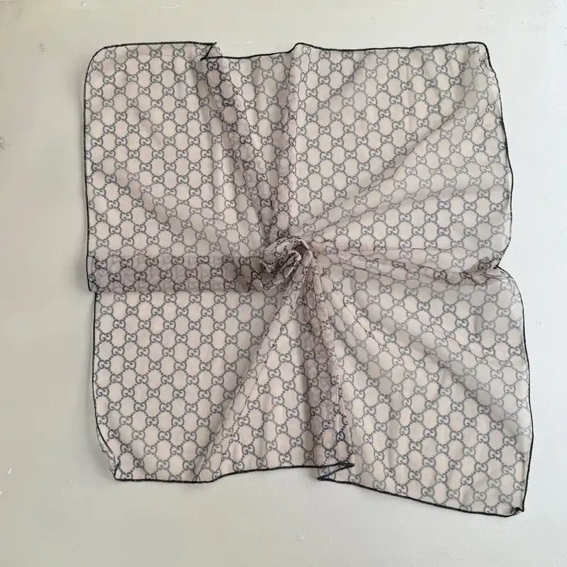 روسری زنانه مدل مینی توری زنجیری کد 1