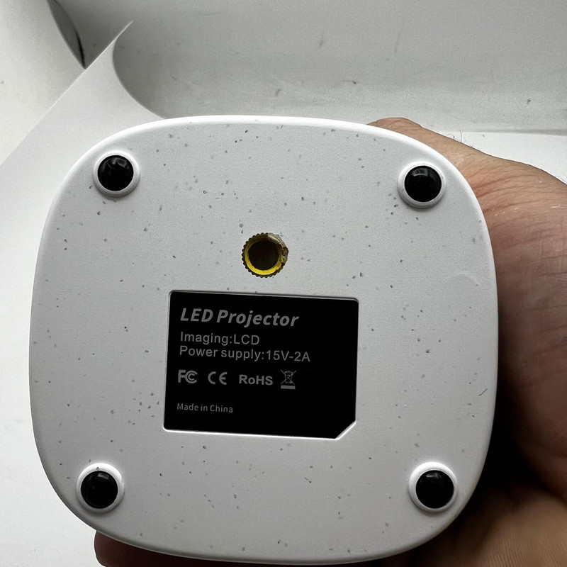 مینی ویدئو پروژکتور مدل T1 مینی ویدئو پروژکتور مدل T1