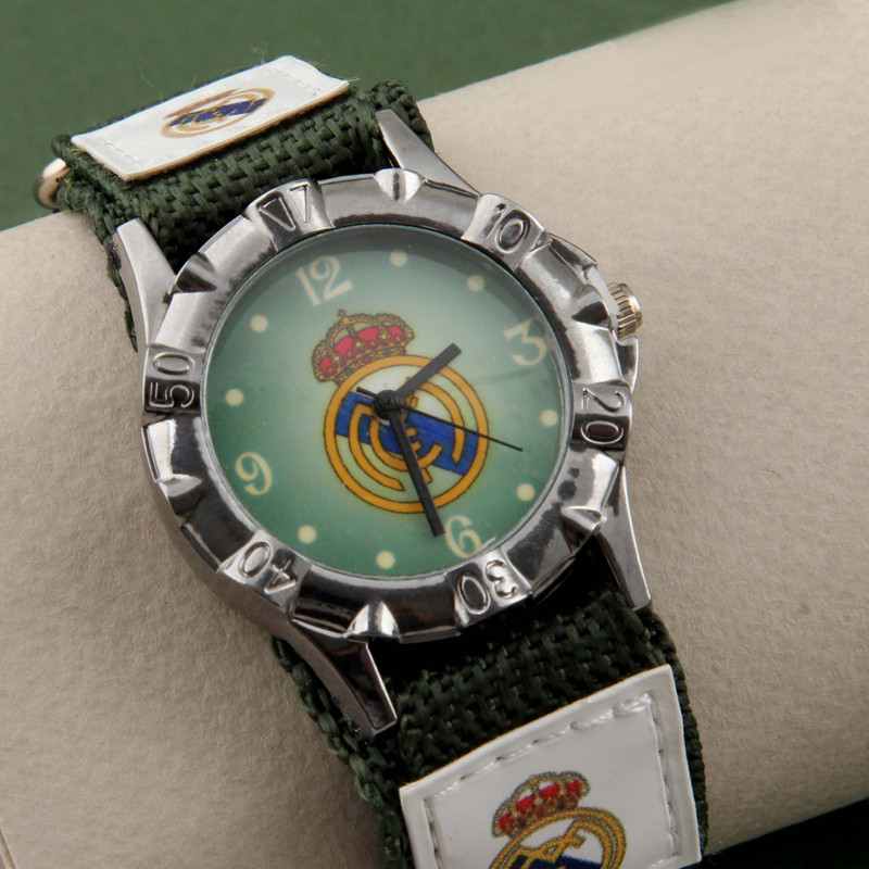 ساعت مچی عقربه ای پسرانه مدل ورزشی بند کتان کد WHK_087 ساعت مچی عقربه ای پسرانه مدل ورزشی بند کتان کد WHK_087