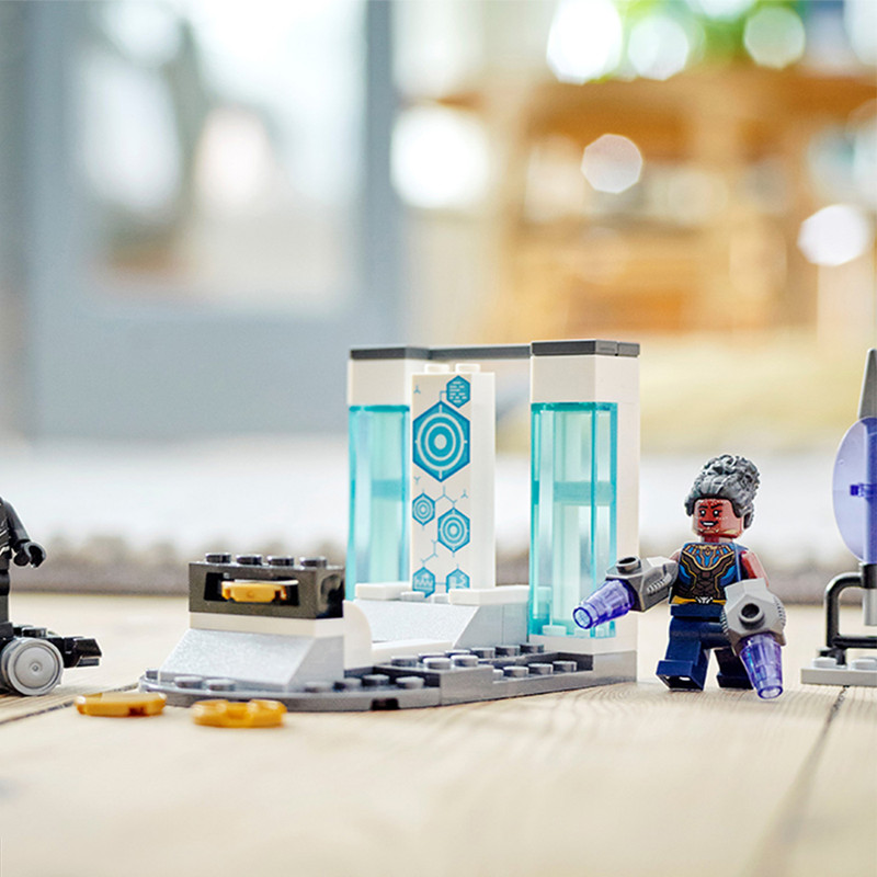 ساختنی لگو مدل Shuri’s Lab کد 76212
