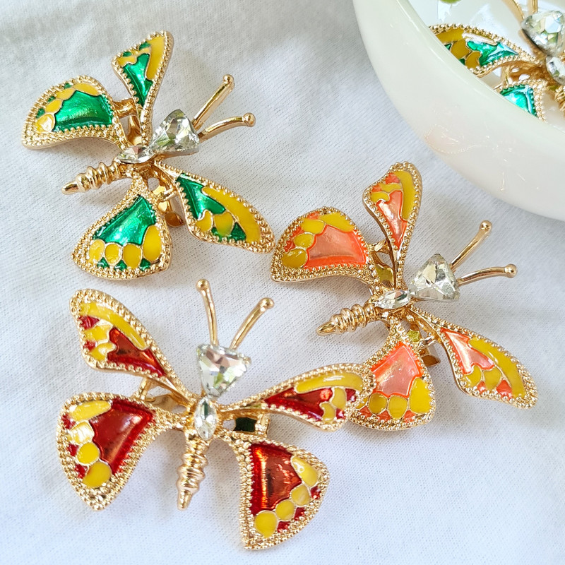 گل سینه زنانه مدل زنبور کد brg 1830 گل سینه زنانه مدل زنبور کد brg 1830