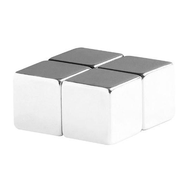 آهن ربا مدل نئودیمیوم بلوک 10x10x10mm بسته 4 عددی آهن ربا مدل نئودیمیوم بلوک 10x10x10mm بسته 4 عددی