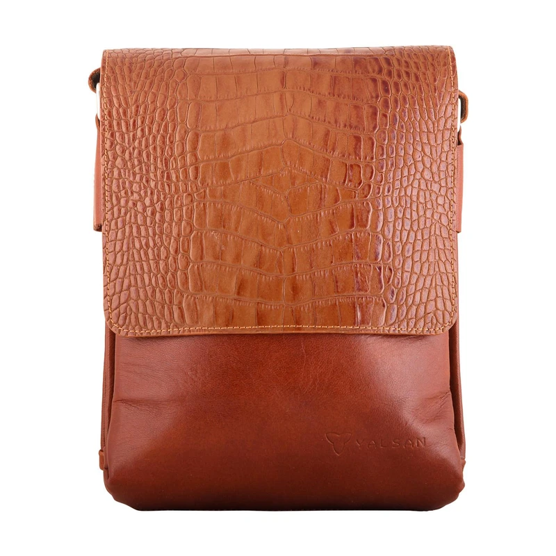 کیف رودوشی مردانه چرم یلسان مدل رادمان کد 044-GC-02 دارای 5 محفظه