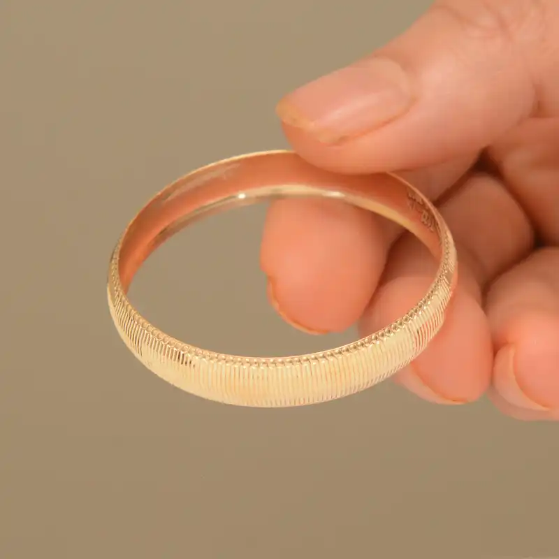 النگو طلا 18 عیار دخترانه طلای مستجابی مدل اسپرلوس کد 2