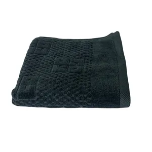 حوله دستی مدل سوزنی کد 8040 سایز 40x80 سانتی متر