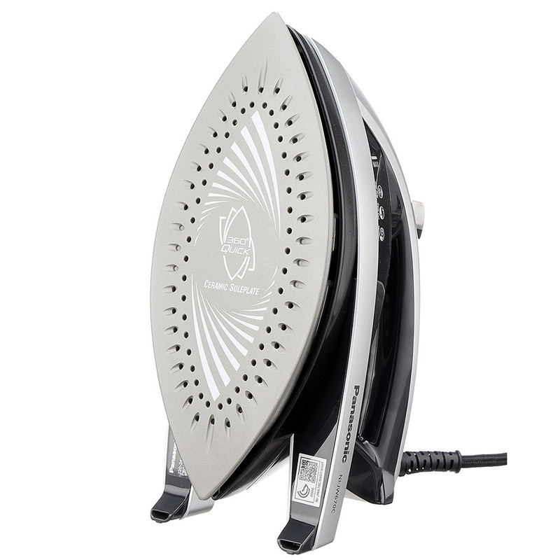 اتو بخار پاناسونیک مدل NI-JW670CLTX