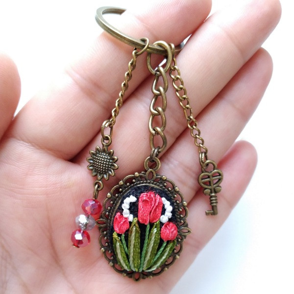 جاکلیدی دخترانه مدل برنزی طرح لاله