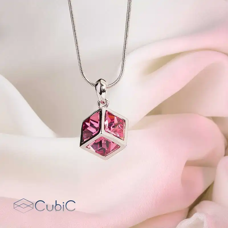 گردنبند زنانه کوبیک مدل ON-86946