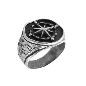 انگشتر نقره مردانه مدل قطب نما