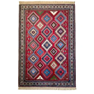 فرش دستباف چهار و نیم متری طرح حوض‌درهم مدل یلمه قشقایی کد 893