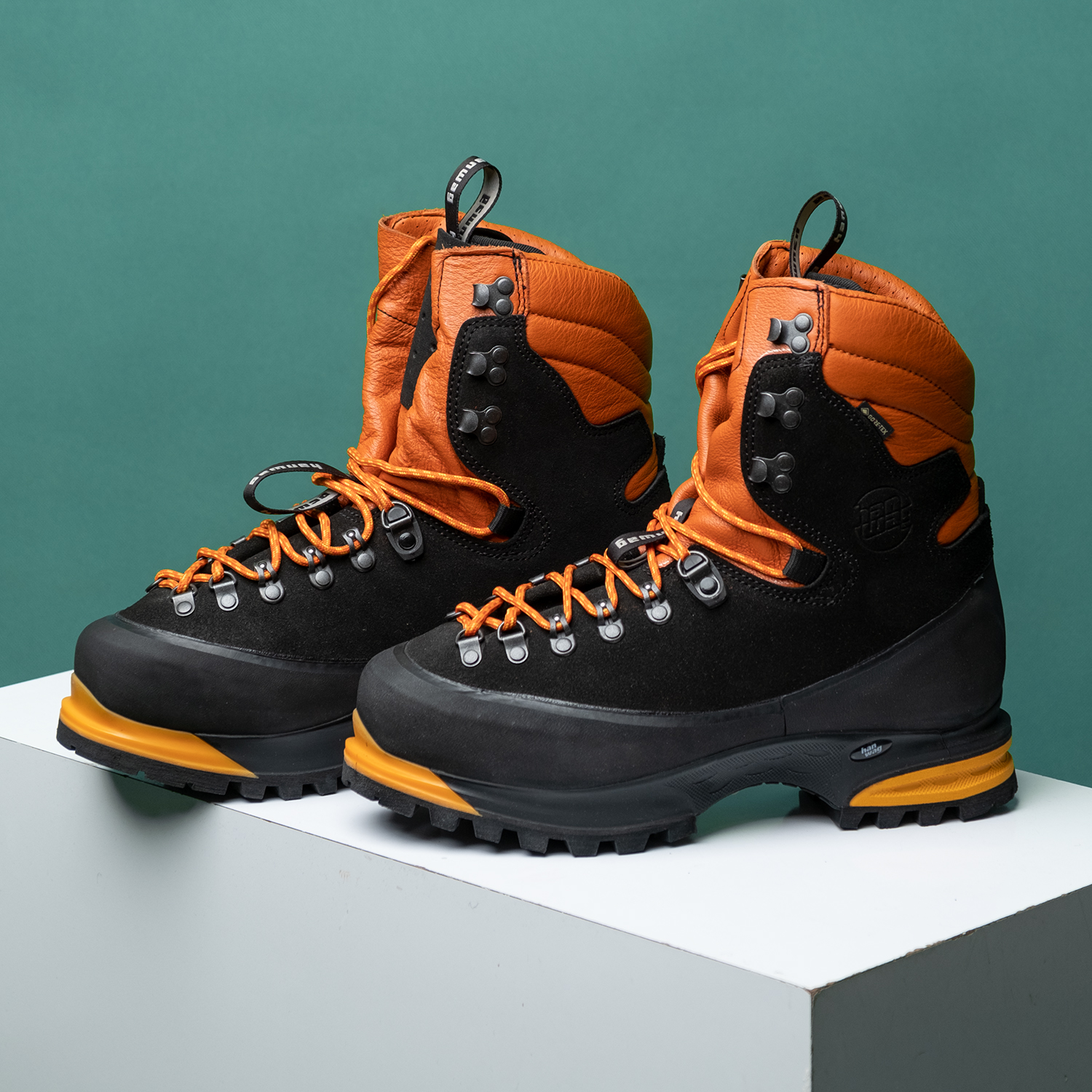 کفش کوهنوردی مردانه هانواگ مدل ZENTAURI GTX