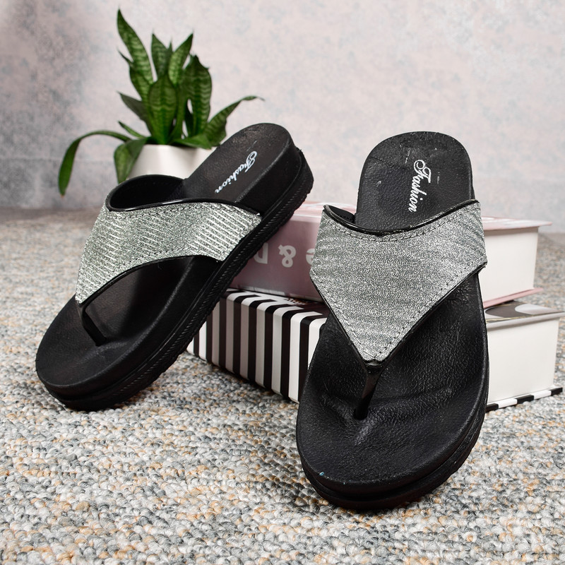 دمپایی لاانگشتی زنانه نیکتا مدل GRN.2361