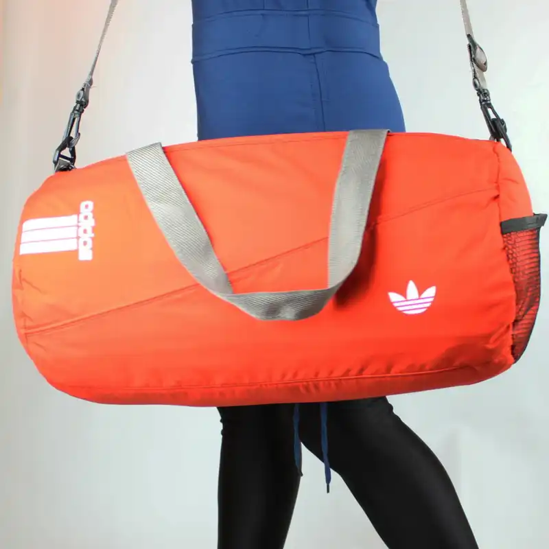 ساک ورزشی مدل سه خط شمعی 46