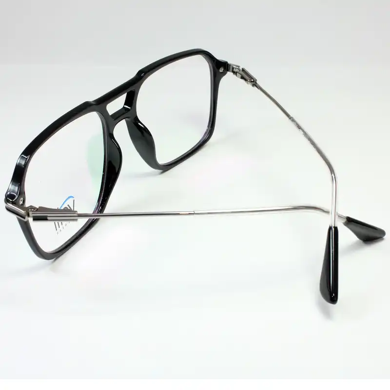 فریم عینک طبی وتی مدل 2021