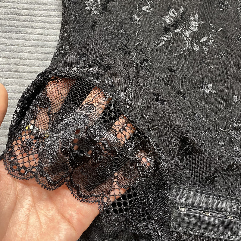 بادی زنانه مدل MISS MOLY