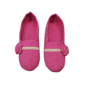 پاپوش دخترانه مدل گلدار