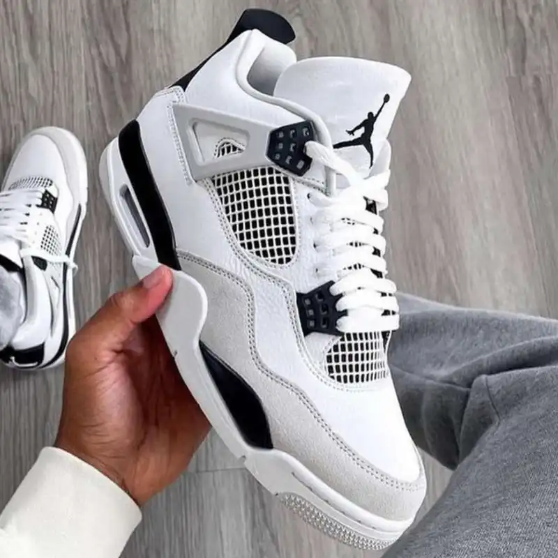 کفش بسکتبال مدل Retro 4