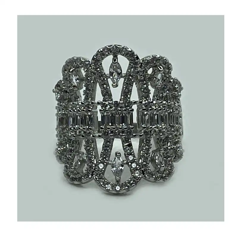 انگشتر زنانه مدل تاج جواهر