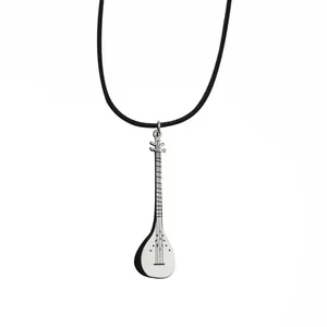 گردنبند مدل سه تار