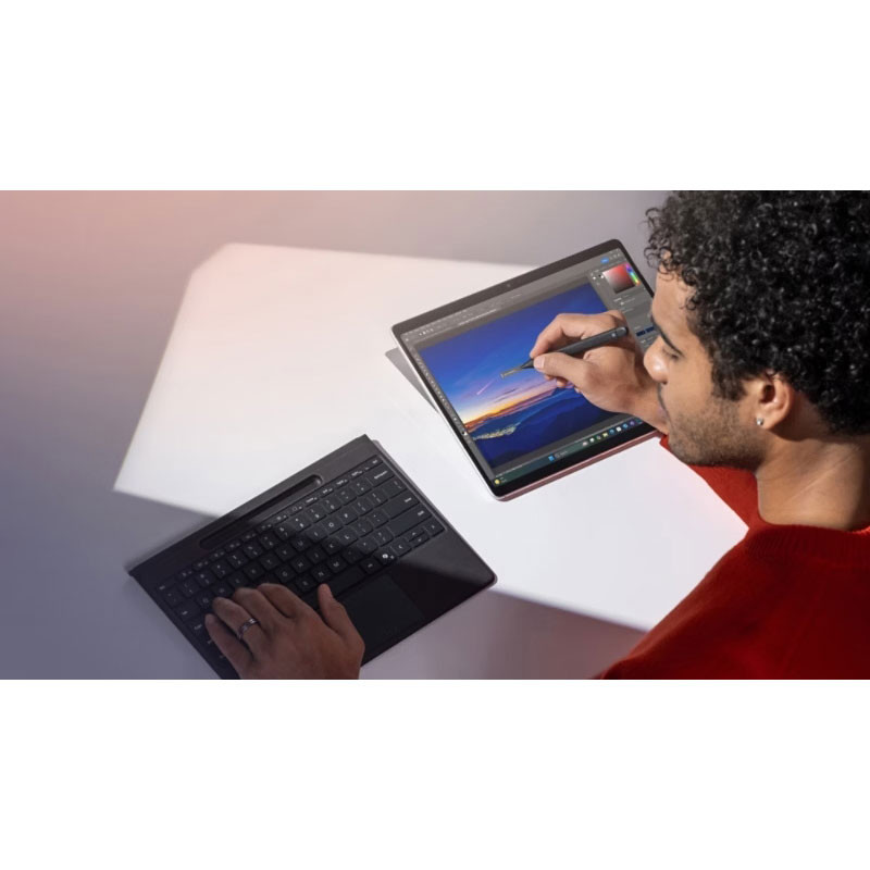 تبلت 13 اینچی مایکروسافت مدل Surface Pro 11-Snapdragon X Plus LCD ظرفیت 512 گیگابایت و رم 16 گیگابایت به همراه کیبورد Surface Pro Copilot و قلم Slim Pen 2