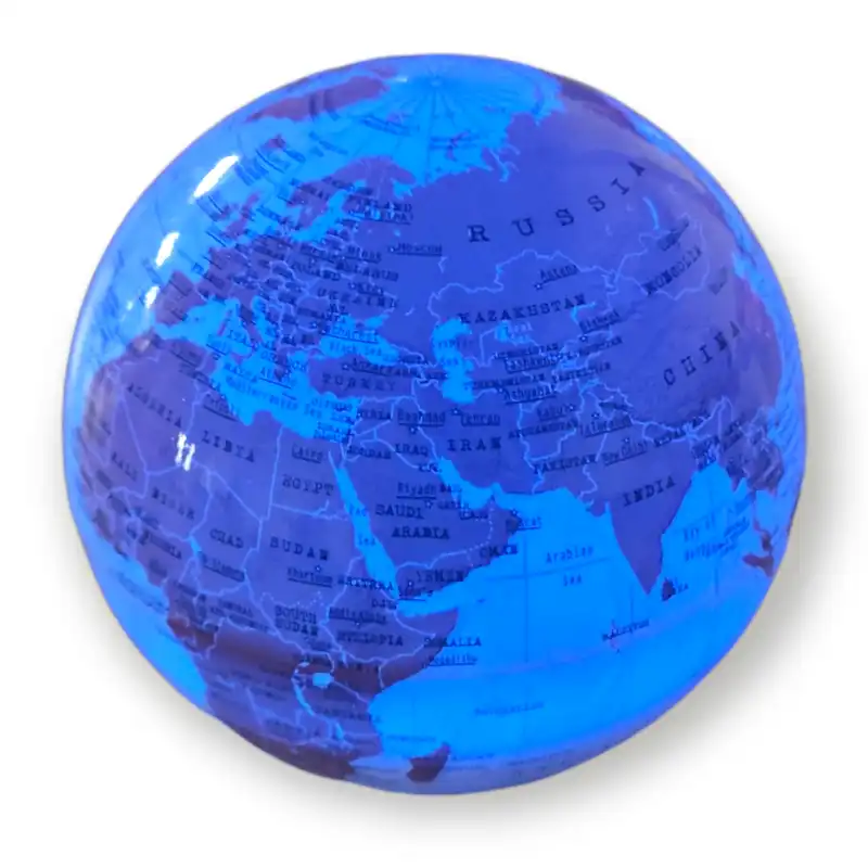 دکوری مدل کره زمین چرخان