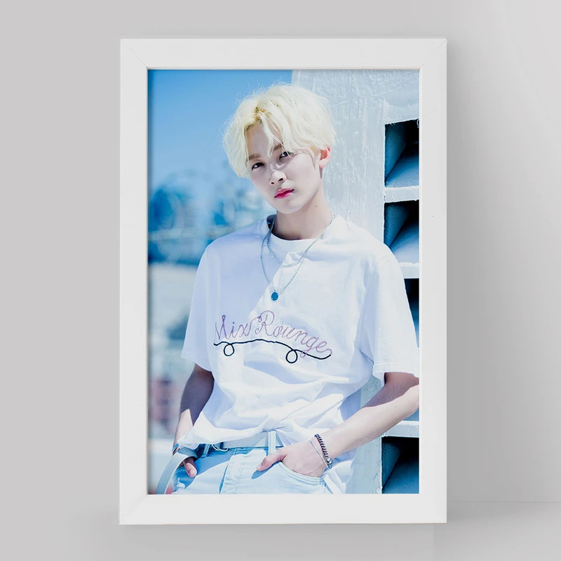 تابلو خندالو مدل جونگهان گروه سونتین Seventeen کد 21584