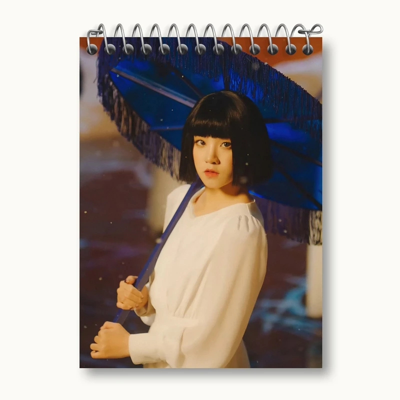 دفتر یادداشت 50 برگ خندالو مدل یوکی گروه جی آیدل GIdle کد 19516