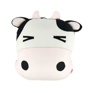 کوسن مترینو مدل گاو سایز 40×35 سانتی‌متر