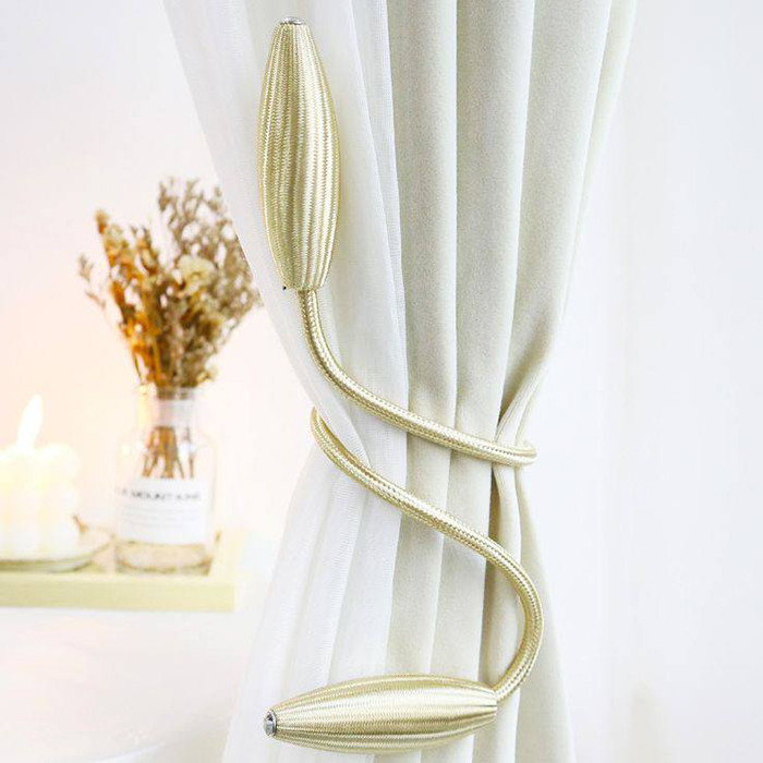 پرده جمع کن مدل نیزه ای کد CH113