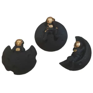 مجسمه مدل فضانورد کد 33789 بسته 3 عددی