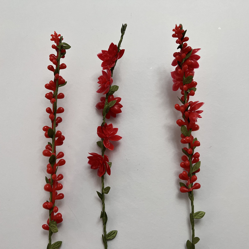 گل مصنوعی مدل شاخه ای گل و غنچه مجموعه 3 عددی
