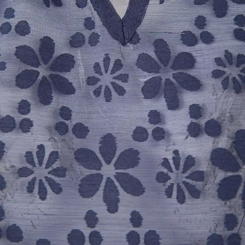 بلوز آستین بلند زنانه جوتی جینز مدل گلدار کد 122142 رنگ سرمه‌ای