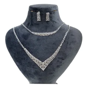 نیم ست طلا 18 عیار زنانه گالری یارطلا مدل تراش ملانیا کد SR164-W