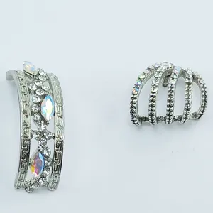 گوشواره زنانه اکسسورایز طرح جواهری نگین دار