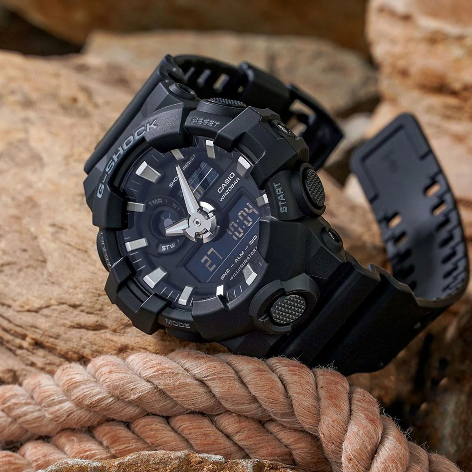 ساعت مچی عقربه ای مردانه کاسیو جی شاک مدل GA-700-1BDR - - 16