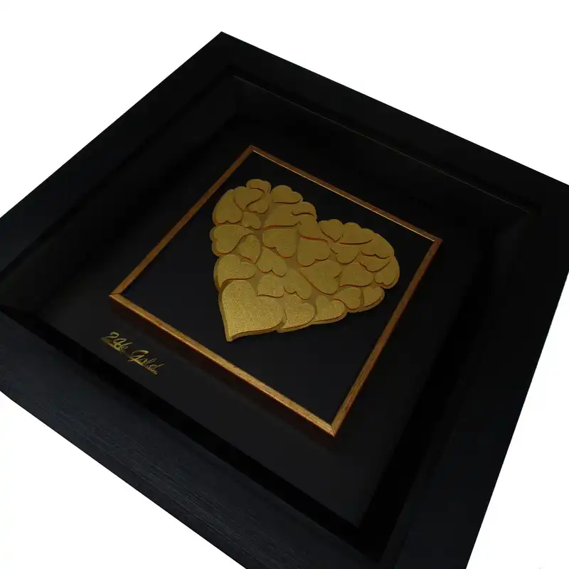 تابلو طلا کوب زرکات طرح قلب مدل F137