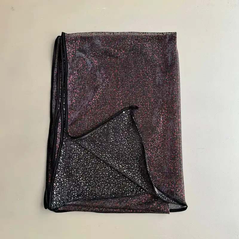 شال زنانه مدل حریر کش لیزری مجلسی دو رو خالخالی کد 1