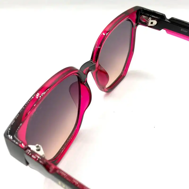 عینک آفتابی زنانه مدل A300398-22