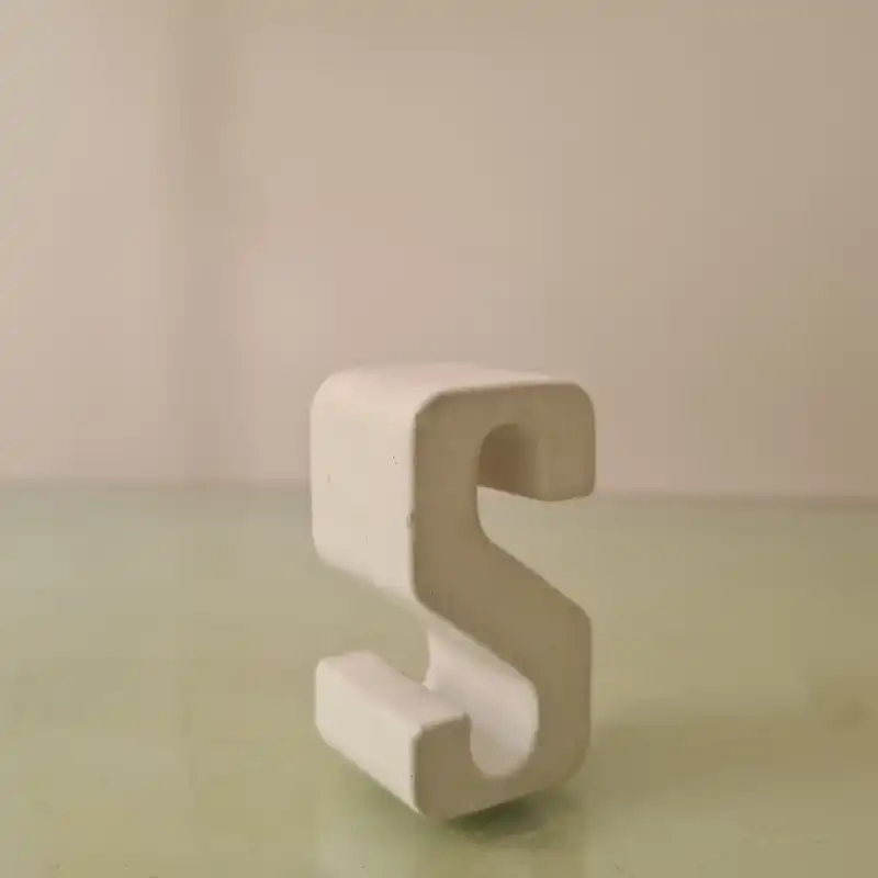 استند رومیزی تزیینی مدل حرف S